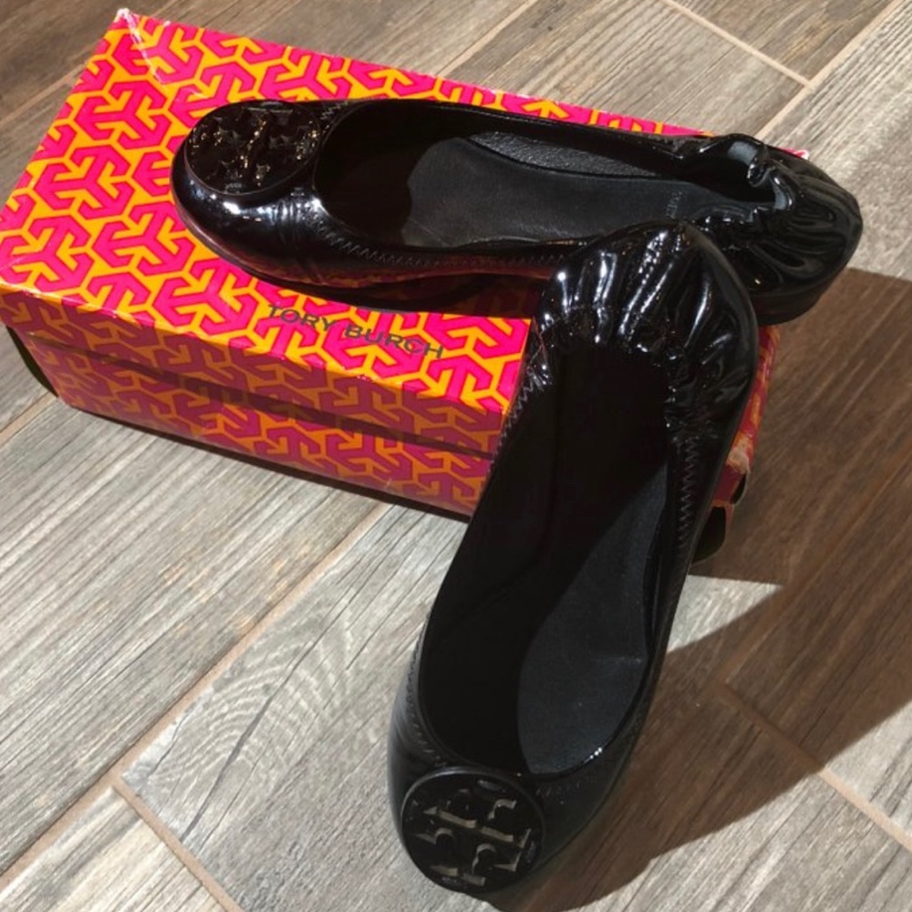 Tory Burch Black Patent Reva Ballet; Size 7